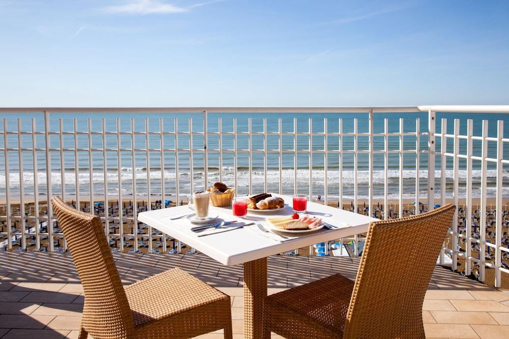 Regent'S Hotel Lido di Jesolo Exteriér fotografie